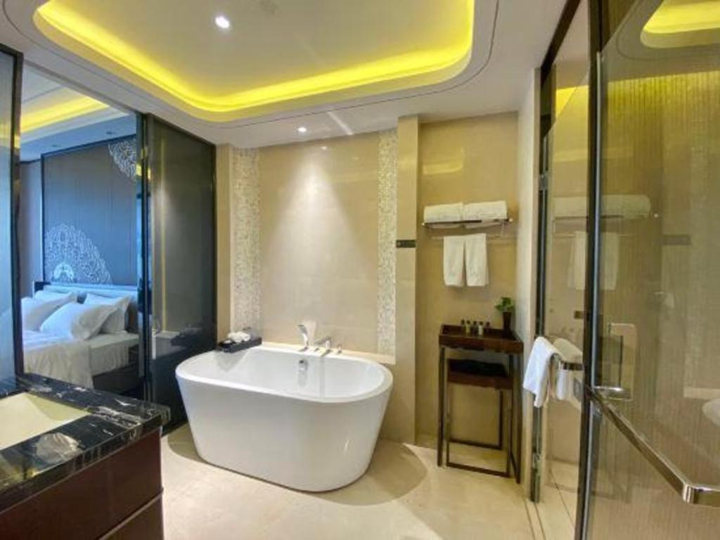 Beijing Grand Skylight International Hotel Экстерьер фото