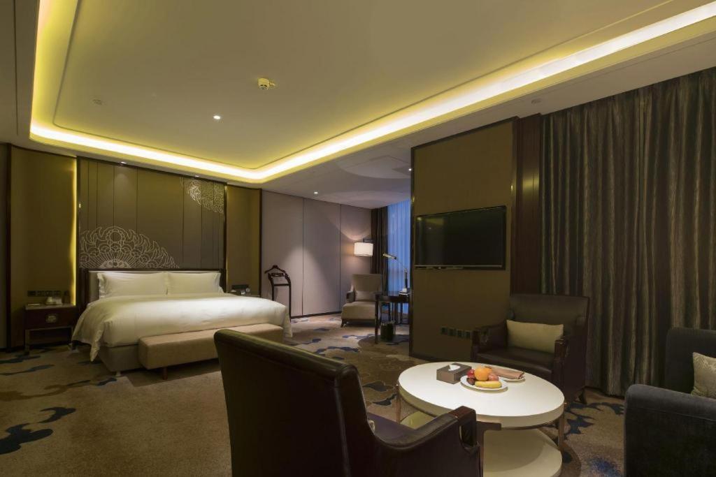 Beijing Grand Skylight International Hotel Экстерьер фото