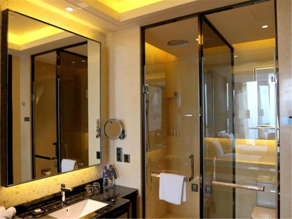 Beijing Grand Skylight International Hotel Экстерьер фото